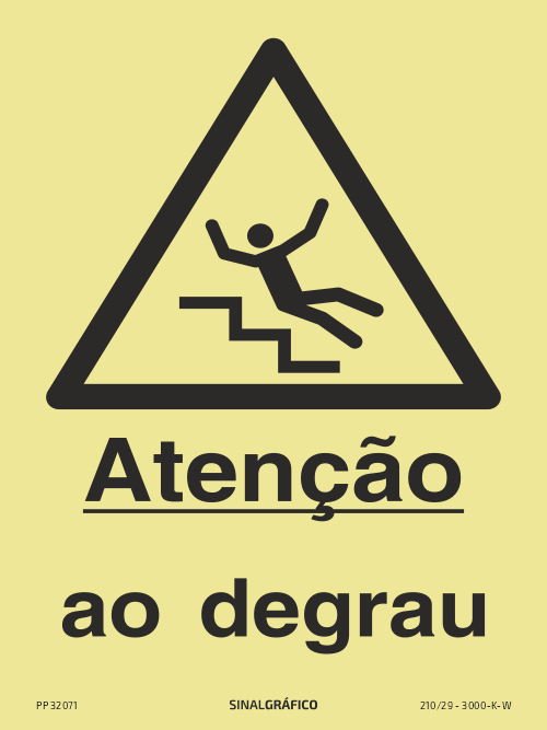 Placa de sinalética fotoluminescente – Atenção ao degrau Criaconsensos - Serviços Gráficos e Publicidade