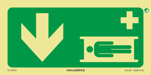 Placa de sinalética fotoluminescente - Maca de emergência por aqui ↓ Criaconsensos - Serviços Gráficos e Publicidade