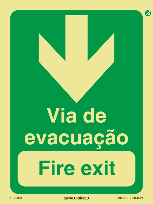 Placa de sinalética fotoluminescente - Via de evacuação por aqui - Fire exit por aqui PT/ENG ↓ Criaconsensos - Serviços Gráficos e Publicidade